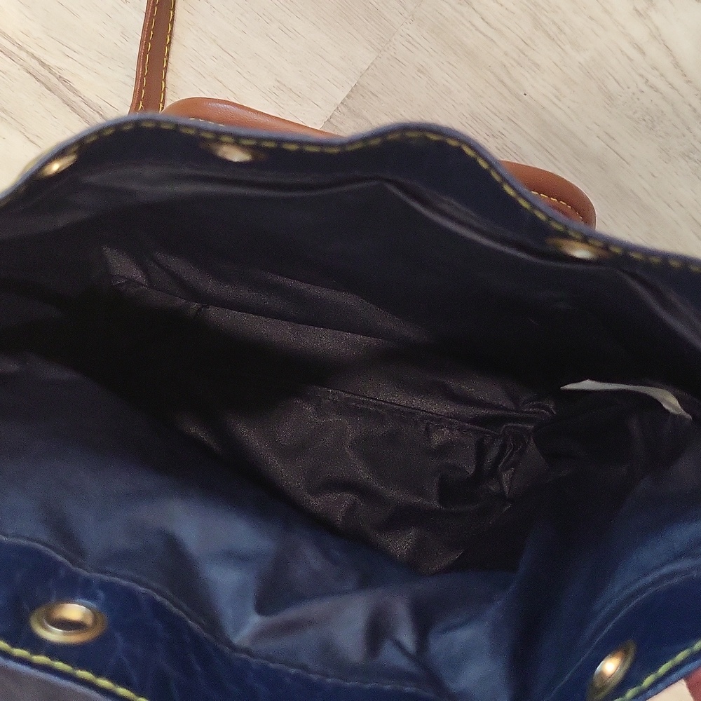 Hampton back pack - Picture 5 of 7